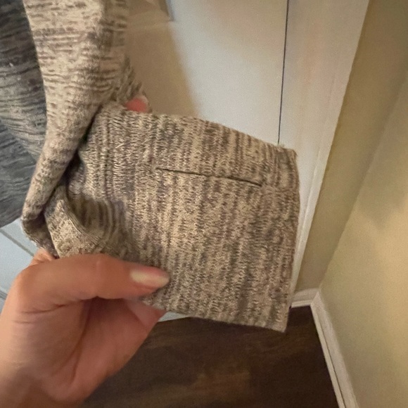 Long sleeve Joe fresh athletic sweater - Picture 4 of 4